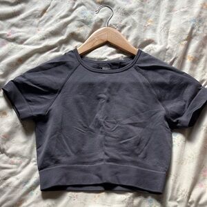 Dark Gray Short Sleeve Crop Top
